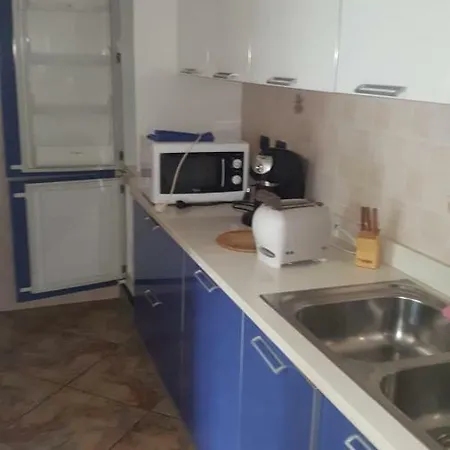 House Curti Διαμέρισμα *